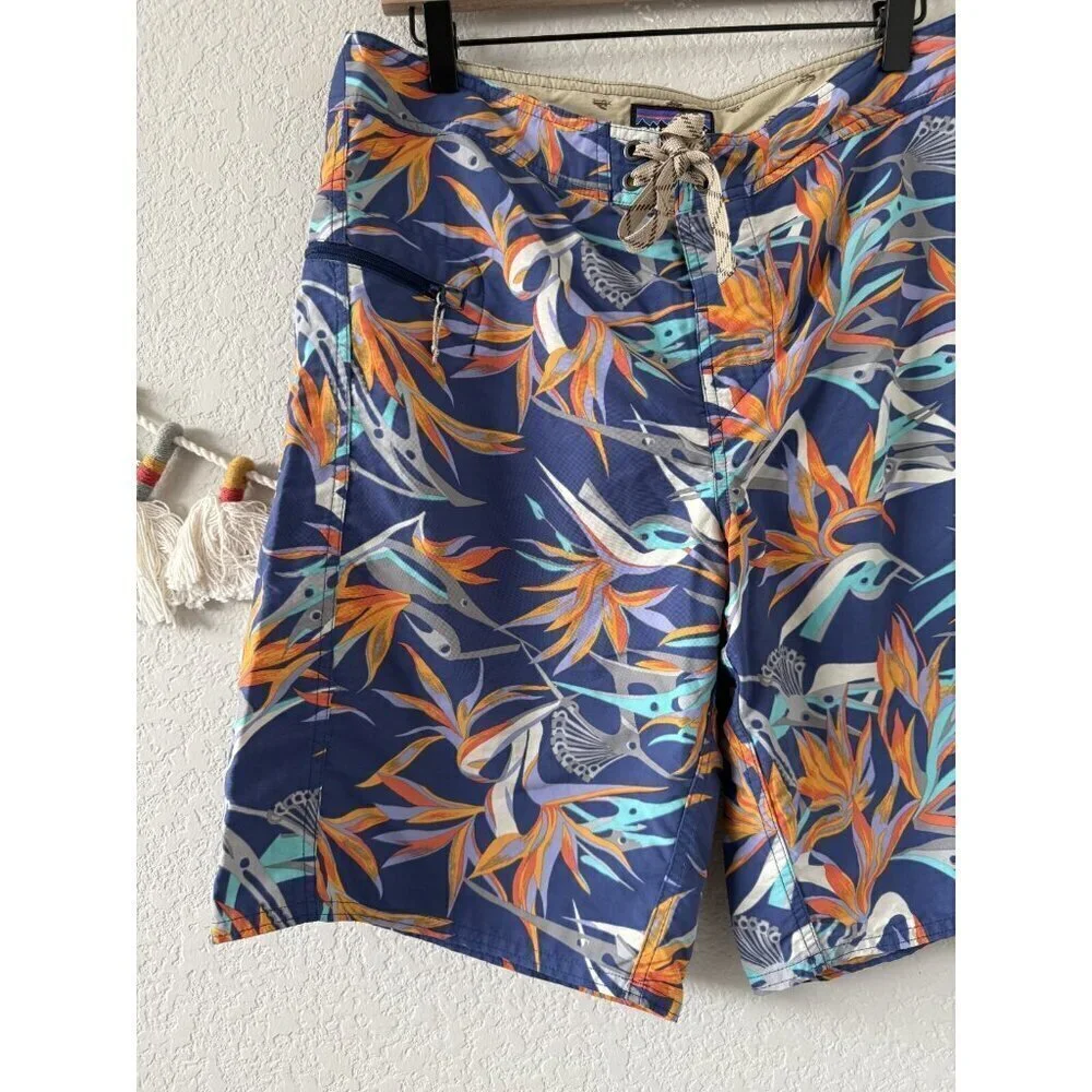 Patagonia M's Printed Wavefarer Board Shorts Unlined Piton Paradise Beach Swim